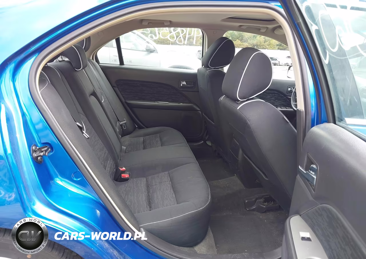 2012 Ford Fusion Se VIN:3FAHP0HG7CR136149 - 8