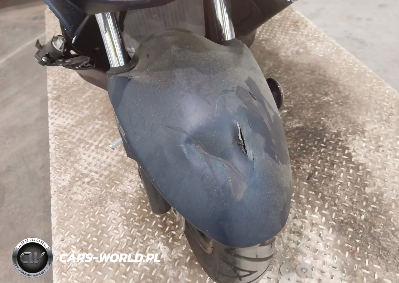 2022 Suzuki Uh200 VIN:MLCCH41A3N1600326 - 16