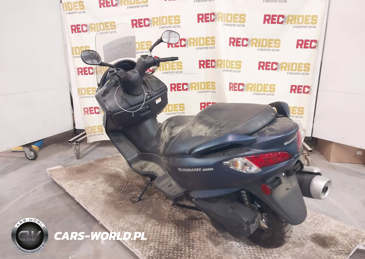 2022 Suzuki Uh200 VIN:MLCCH41A3N1600326 - 3