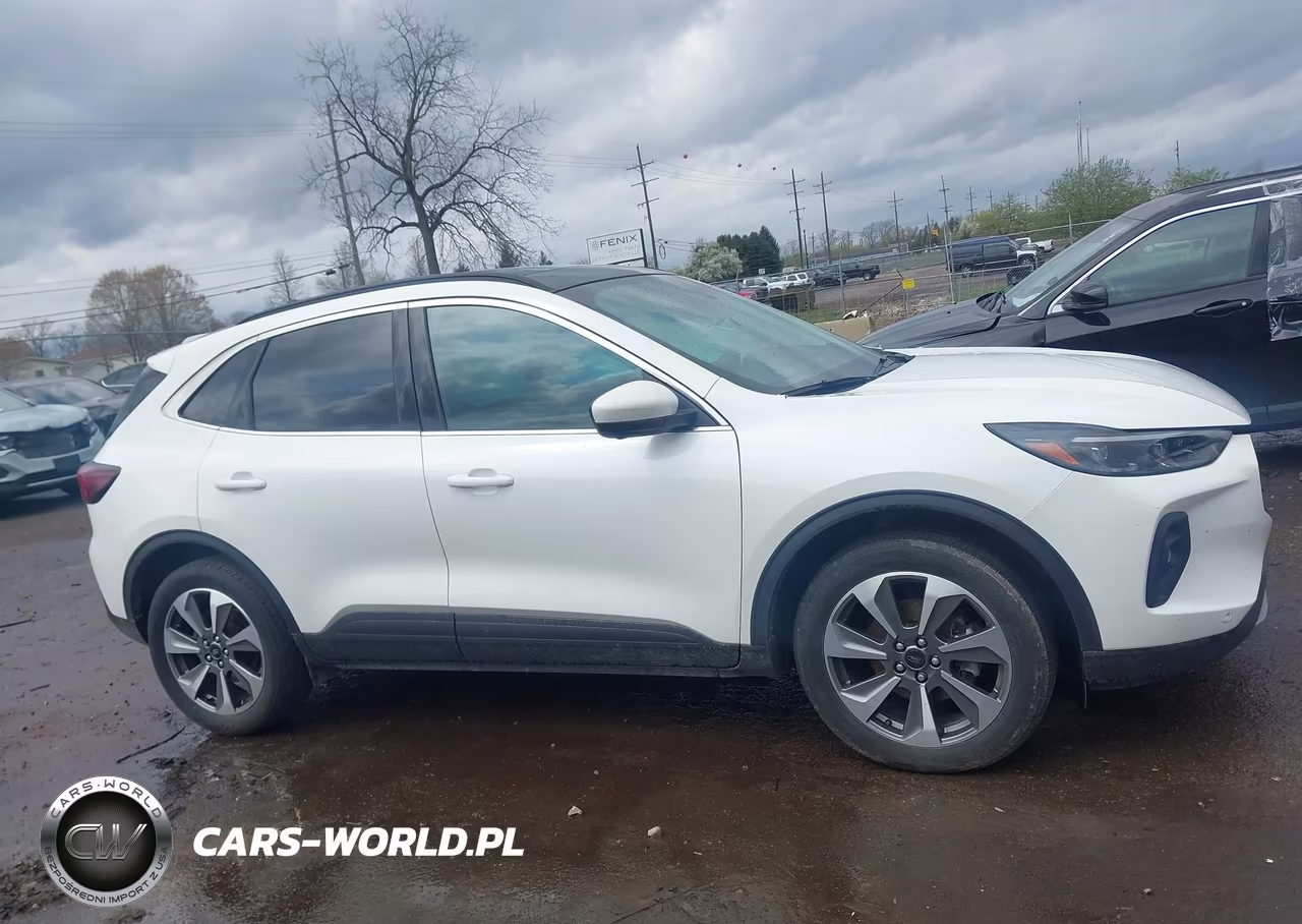 2024 Ford Escape Platinum VIN:1FMCU9JA9RUB61641 - 13