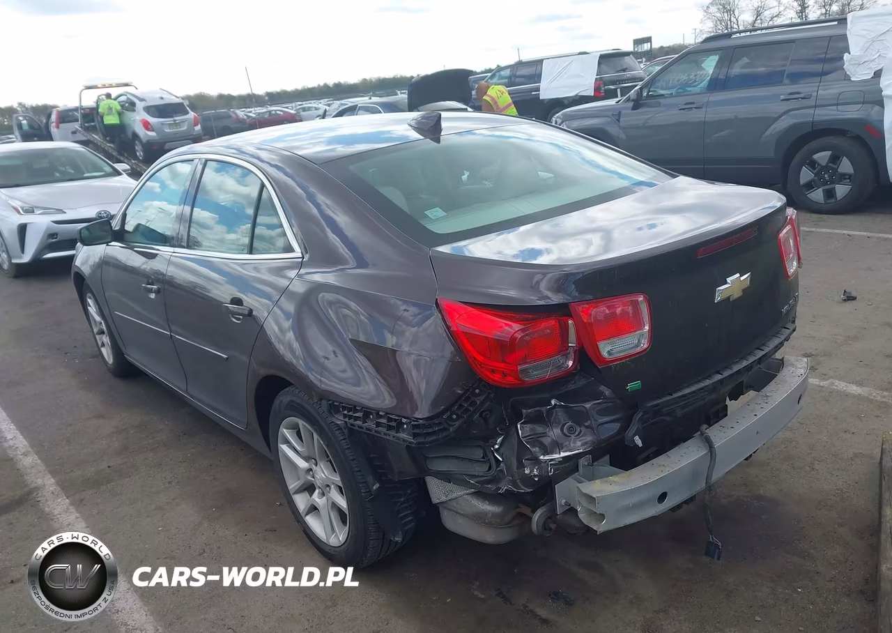 2015 Chevrolet Malibu 1Lt VIN:1G11C5SL6FF270915 - 3