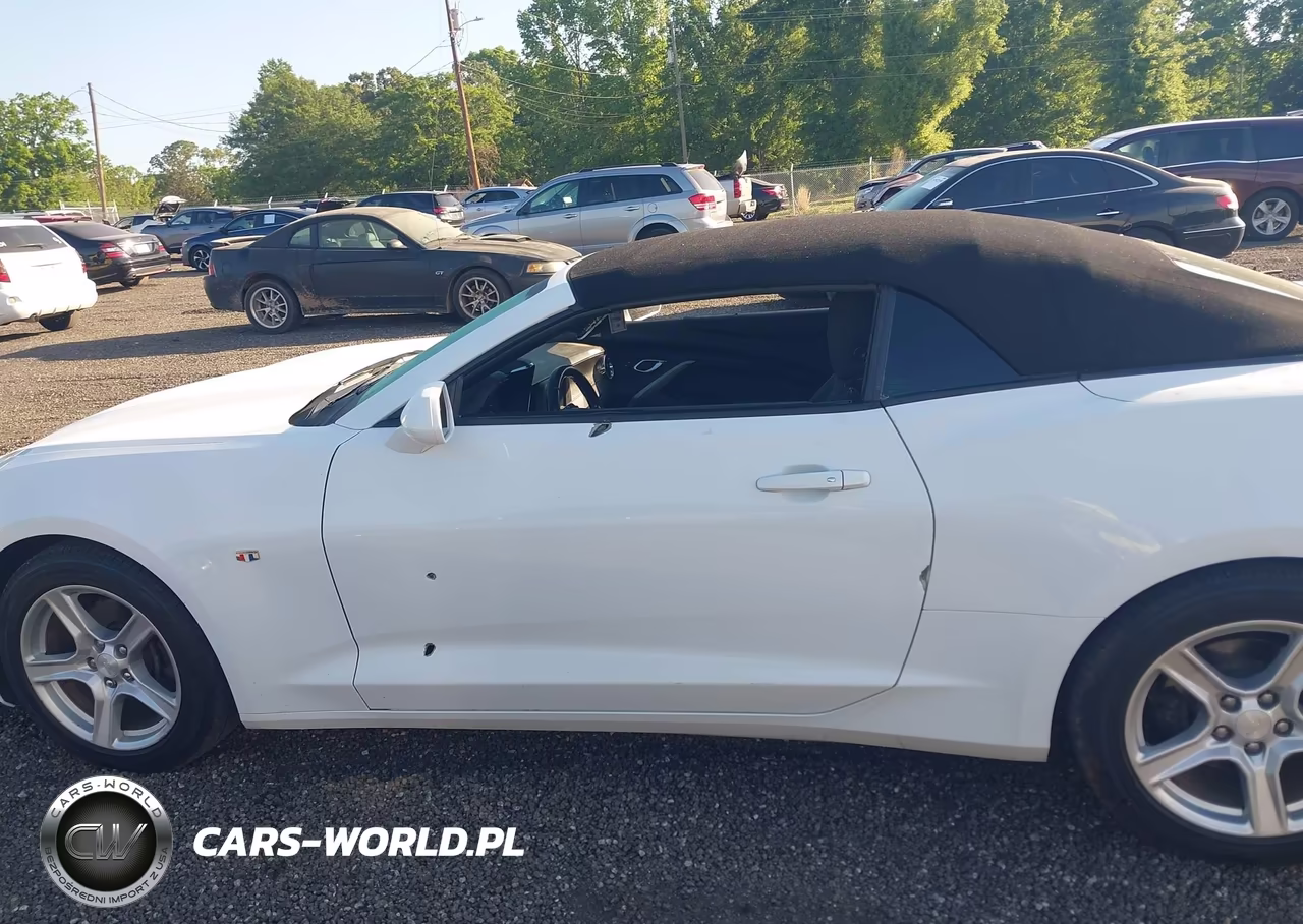 2018 Chevrolet Camaro 1Lt VIN:1G1FB3DX6J0117914 - 14