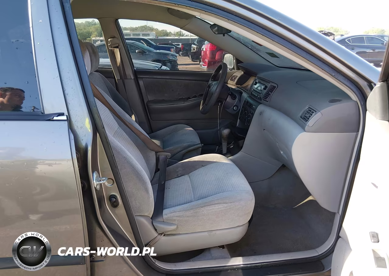 2005 Toyota Corolla Ce VIN:1NXBR32E35Z462251 - 5