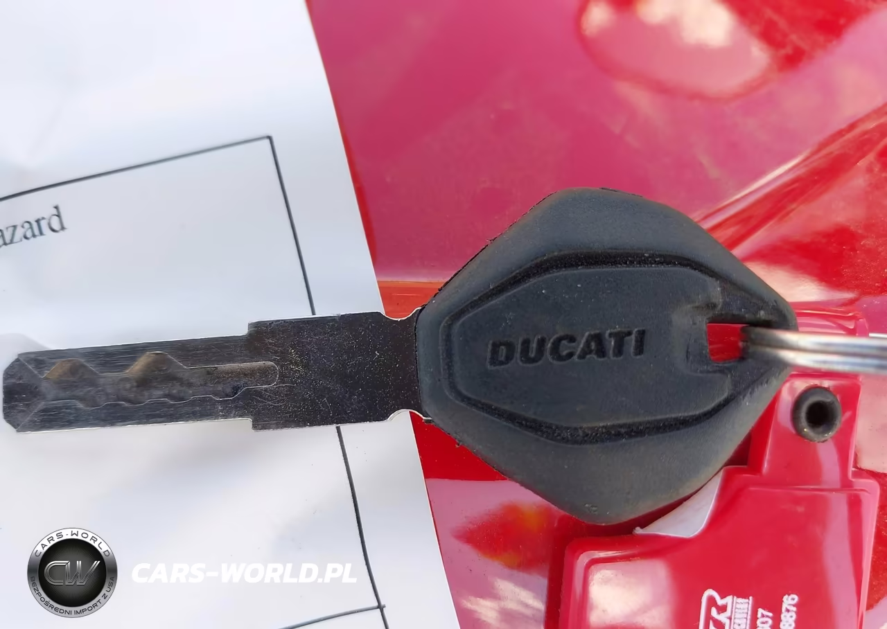 2025 Ducati Panigale V2-V2 S VIN:ZDMHAU8T5SB000643 - 11