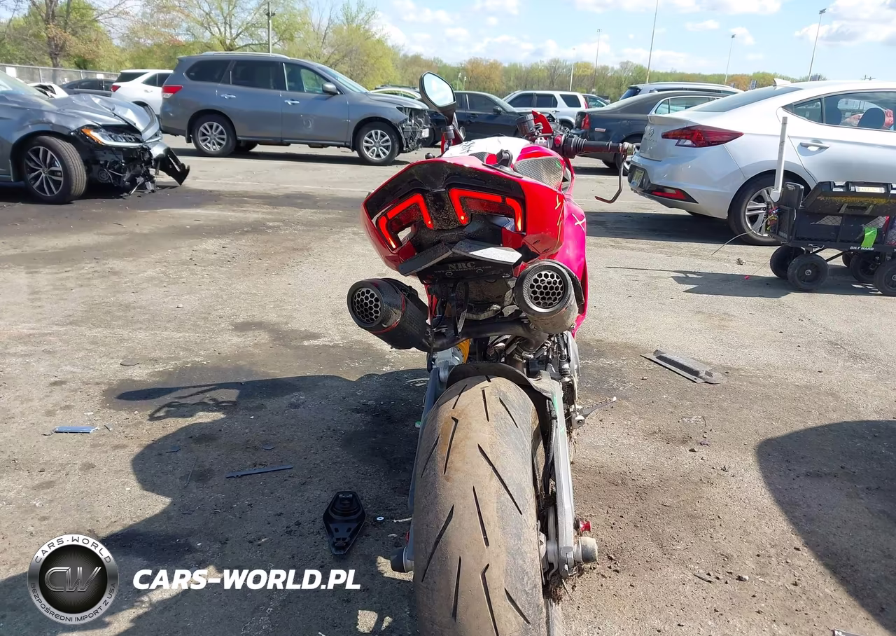 2025 Ducati Panigale V2-V2 S VIN:ZDMHAU8T5SB000643 - 6