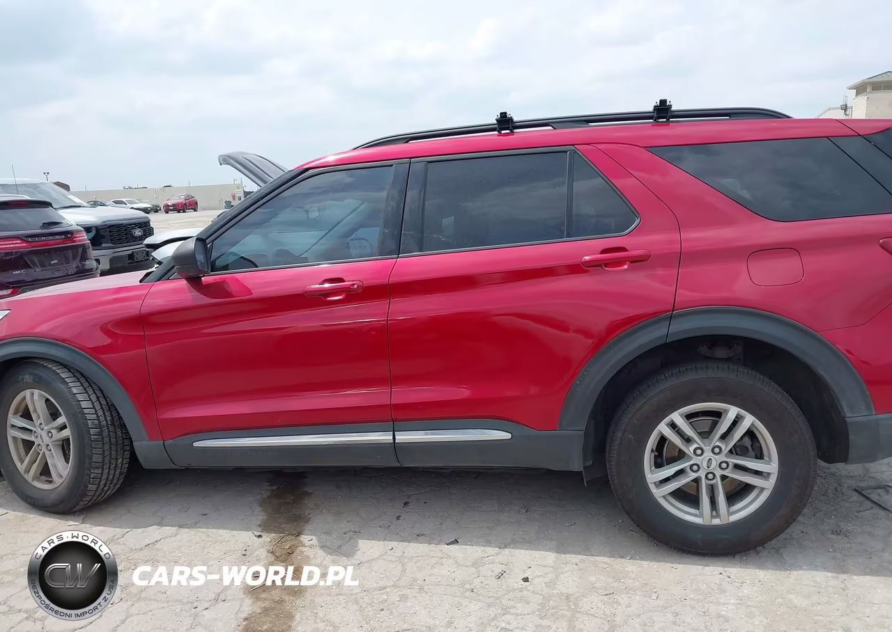 2020 Ford Explorer Xlt VIN:1FMSK7DH5LGD16304 - 14