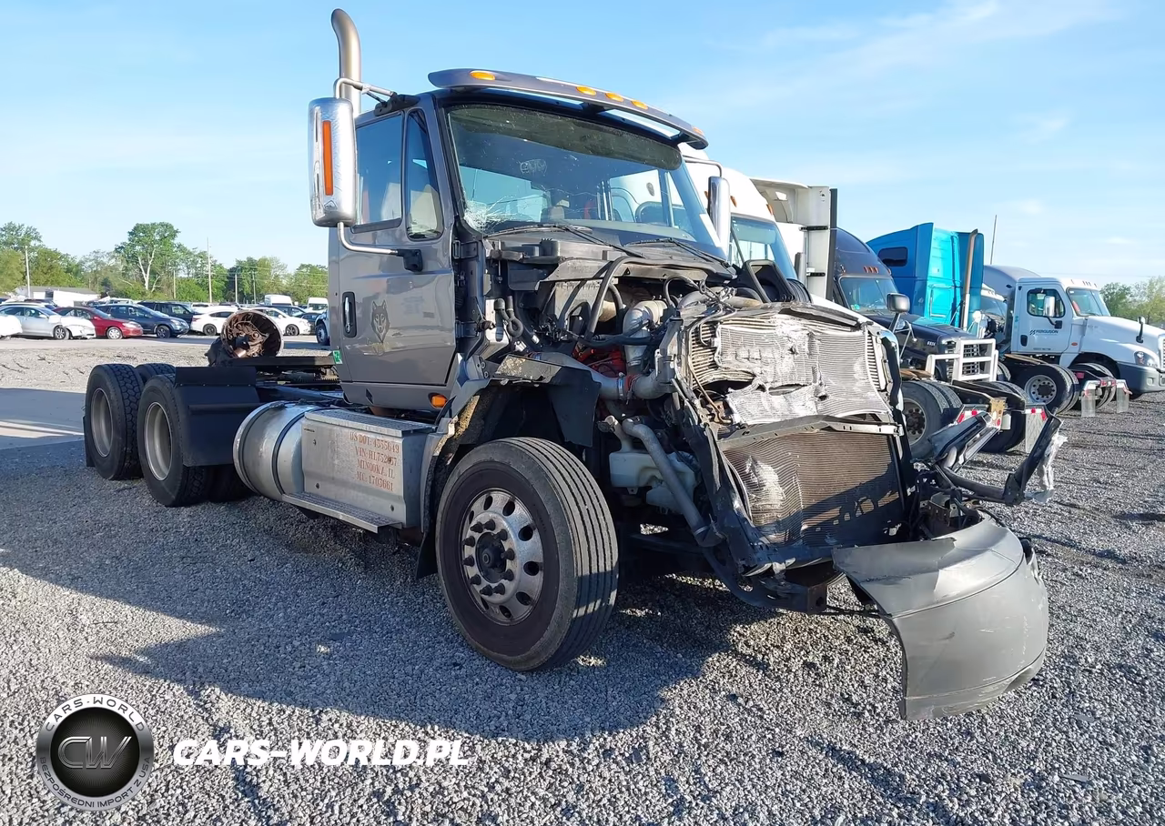 2017 International Prostar+