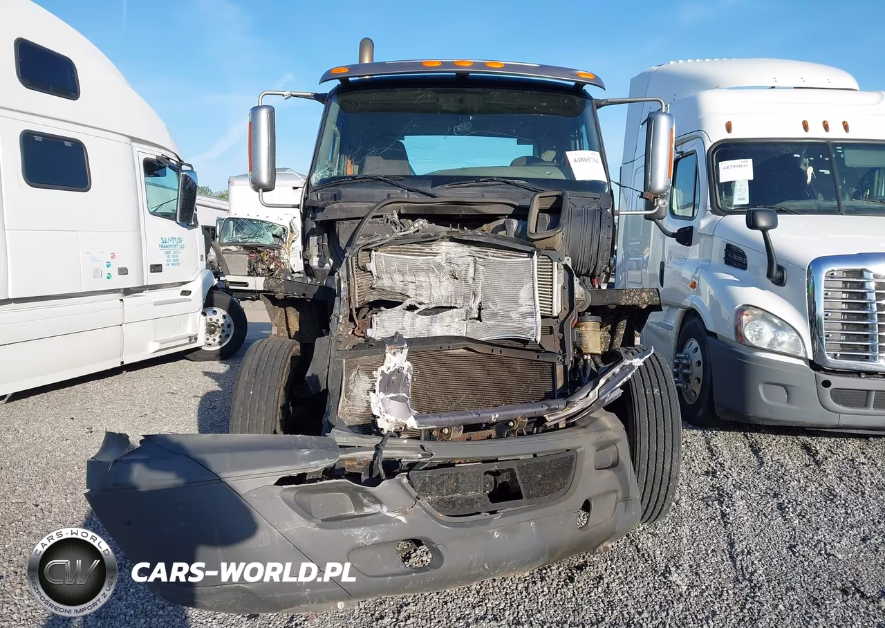 2017 International Prostar+ VIN:3HCDJAPRXHL752637 - 13