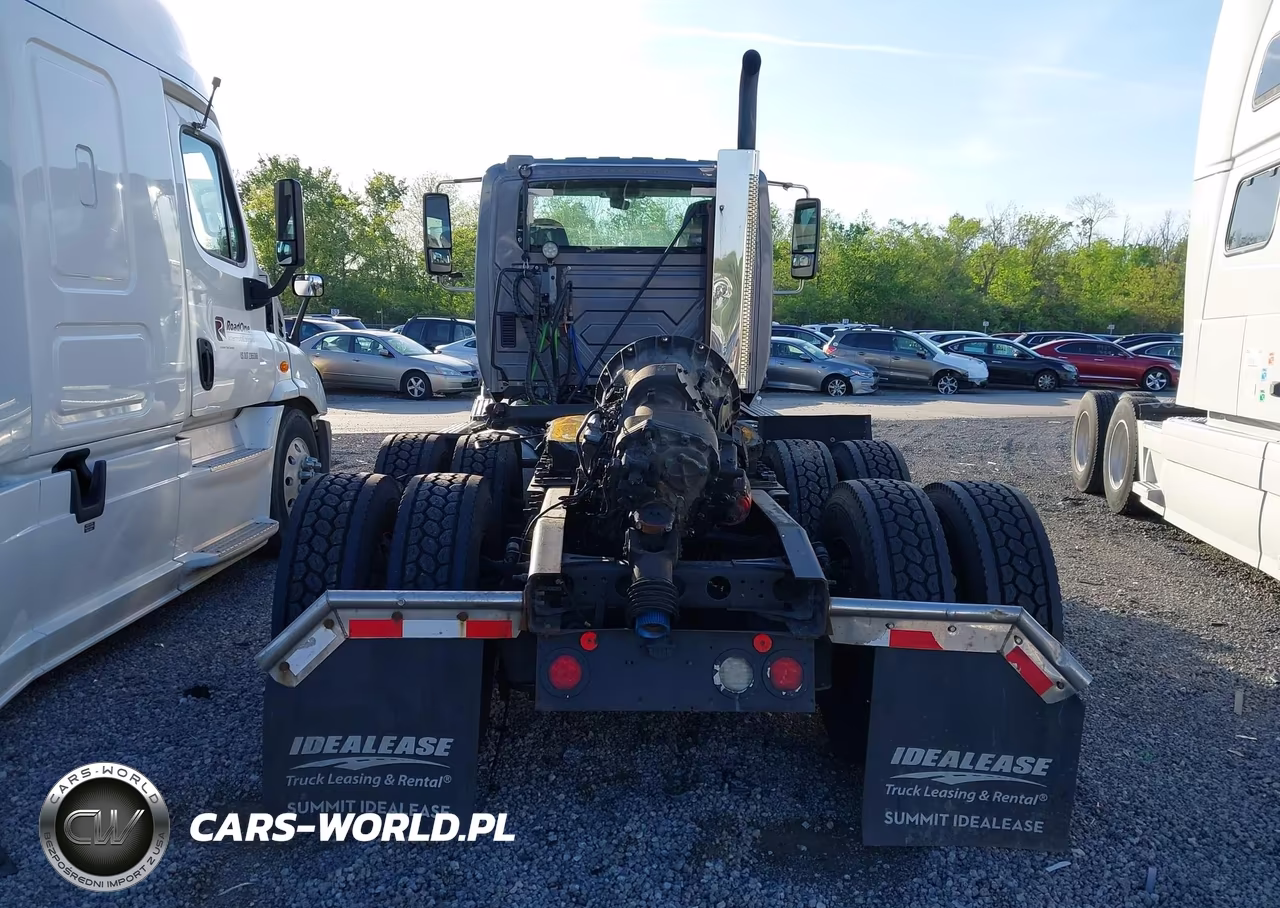 2017 International Prostar+ VIN:3HCDJAPRXHL752637 - 16