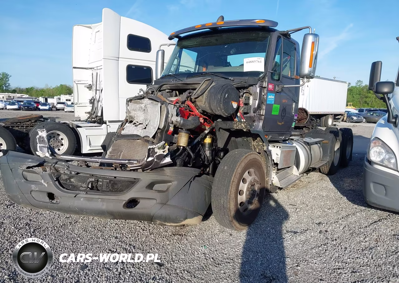 2017 International Prostar+ VIN:3HCDJAPRXHL752637 - 2