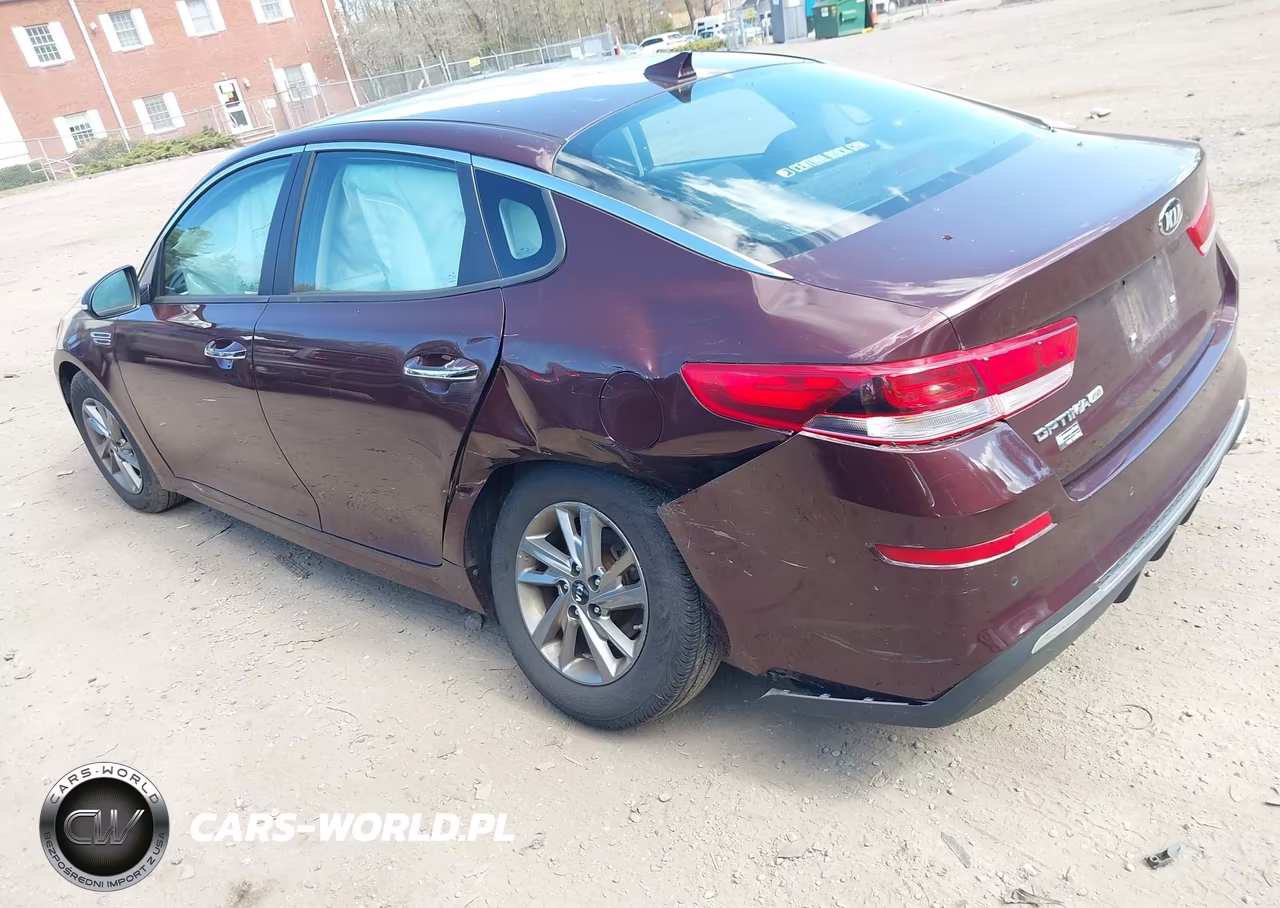 2019 Kia Optima Lx VIN:5XXGT4L34KG317963 - 3