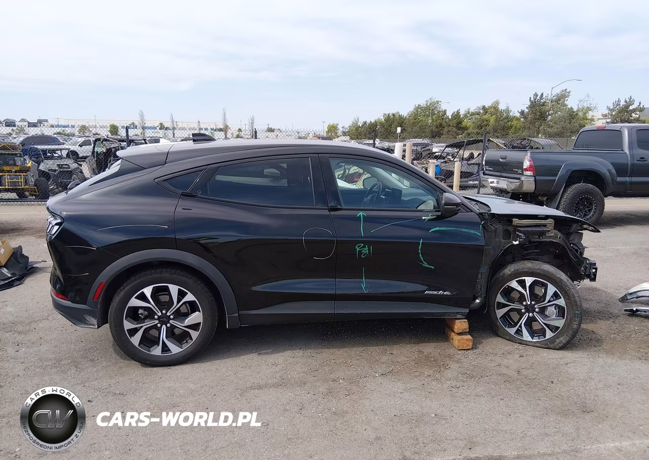 2024 Ford Mustang Mach-E Select VIN:3FMTK1SU5RMA02331 - 14