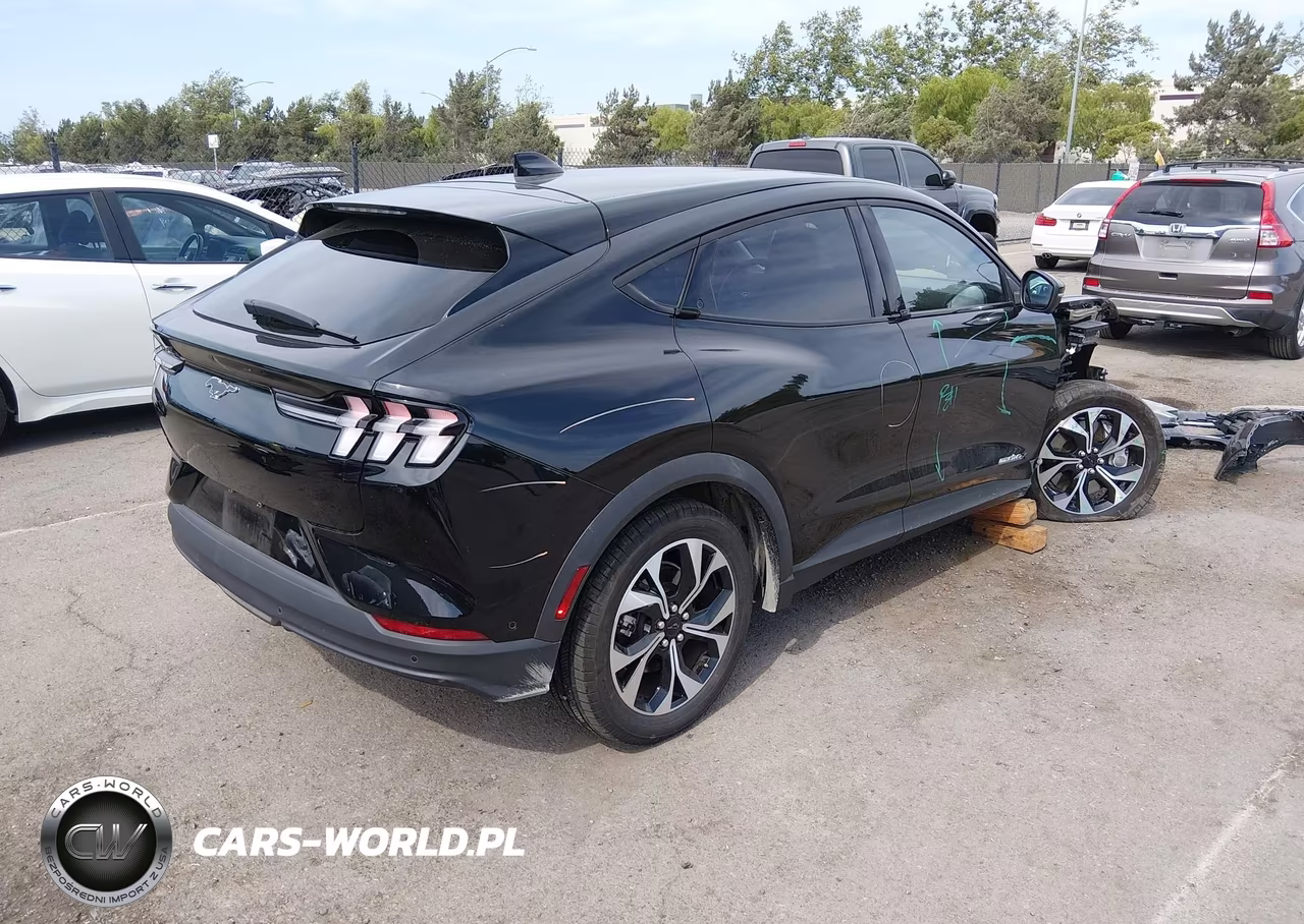 2024 Ford Mustang Mach-E Select VIN:3FMTK1SU5RMA02331 - 4