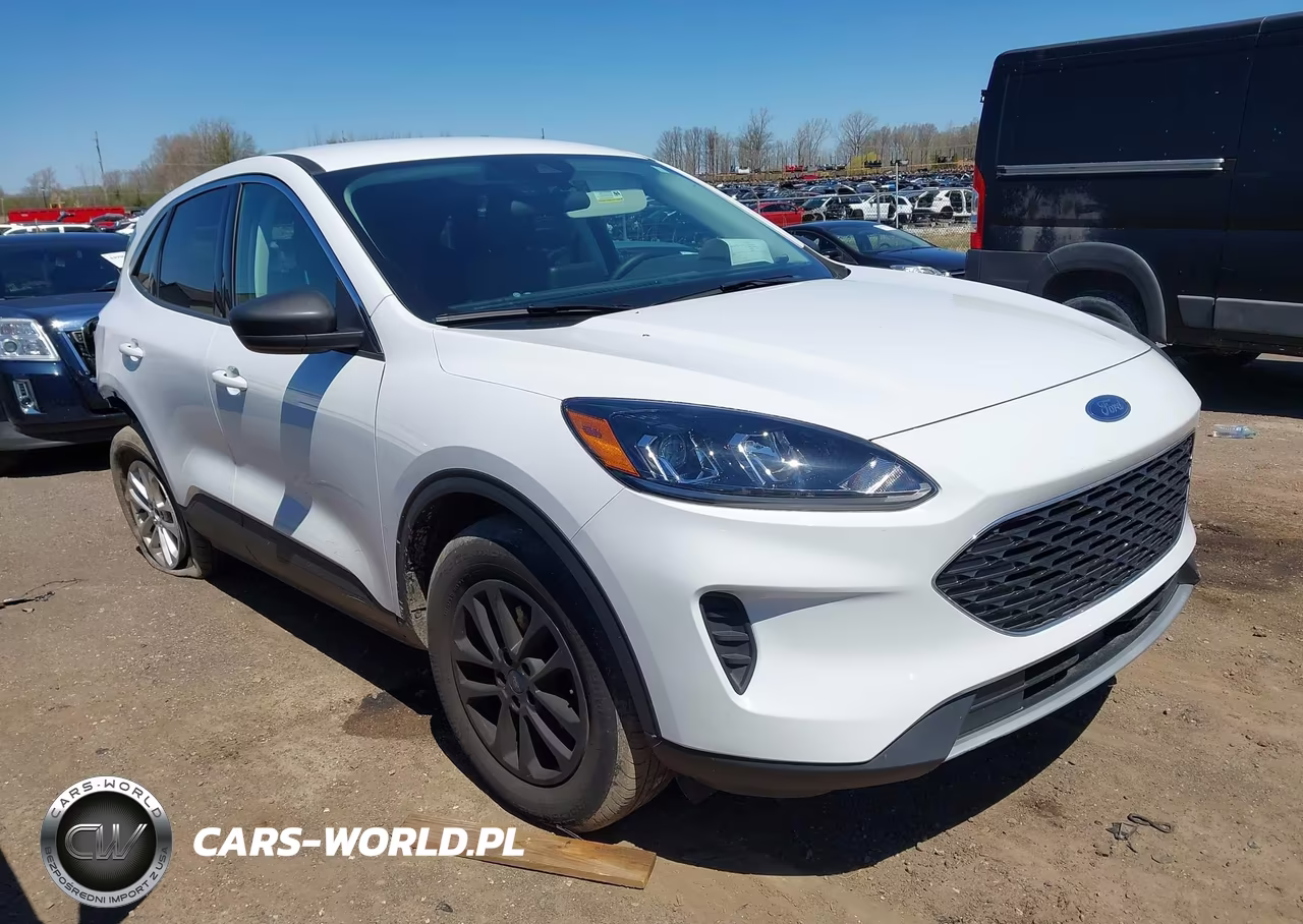 2022 Ford Escape Se