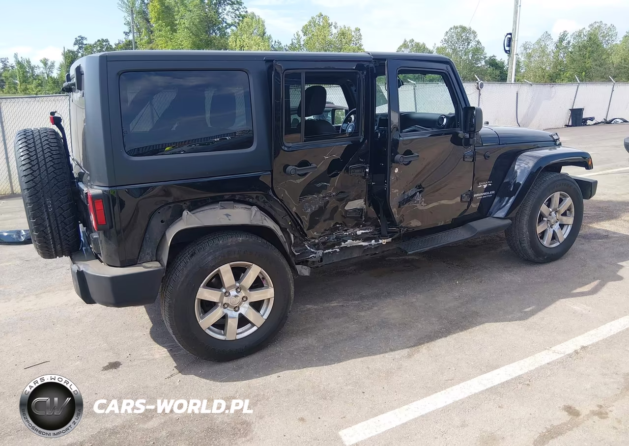 2016 Jeep Wrangler Unlimited Sahara VIN:1C4BJWEG4GL152564 - 6