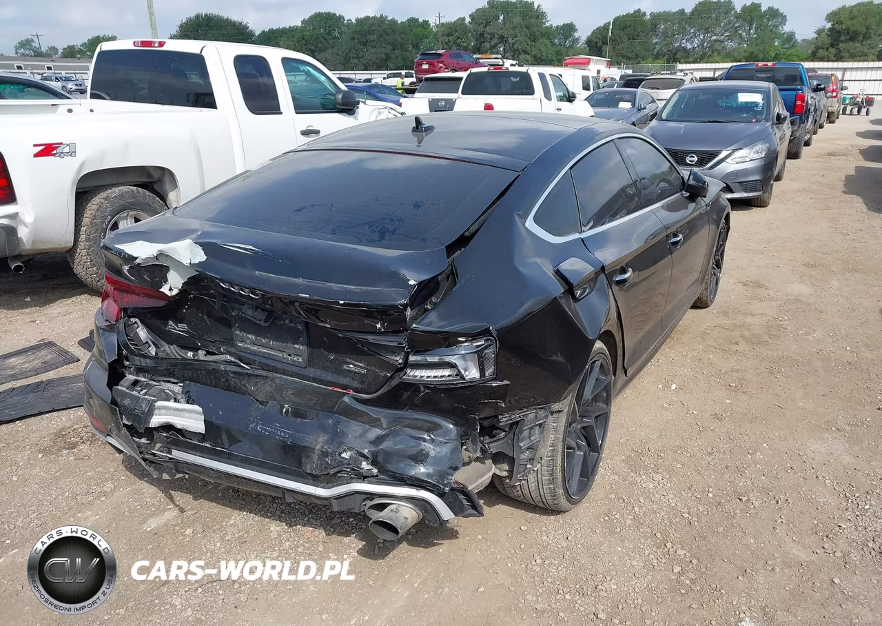2019 Audi A5 45 Premium VIN:WAUANCF56KA063642 - 4