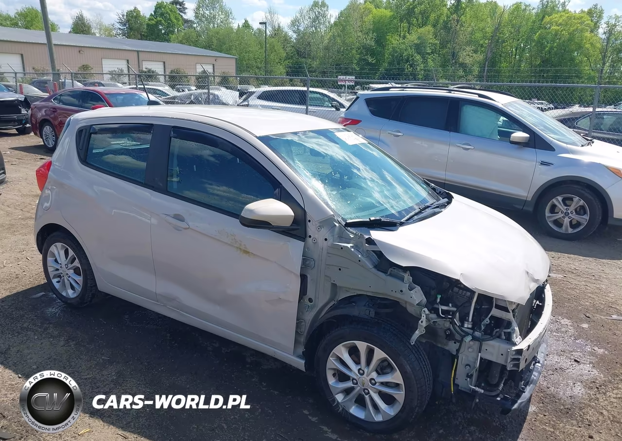 2021 Chevrolet Spark Fwd 1Lt Automatic – zdjęcie 1 z 17