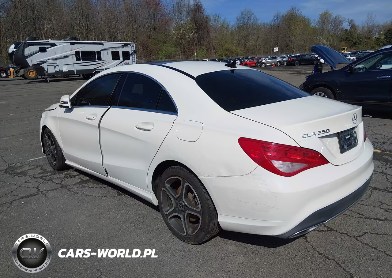 2018 Mercedes-Benz Cla 250 4Matic VIN:WDDSJ4GB5JN544671 - 3