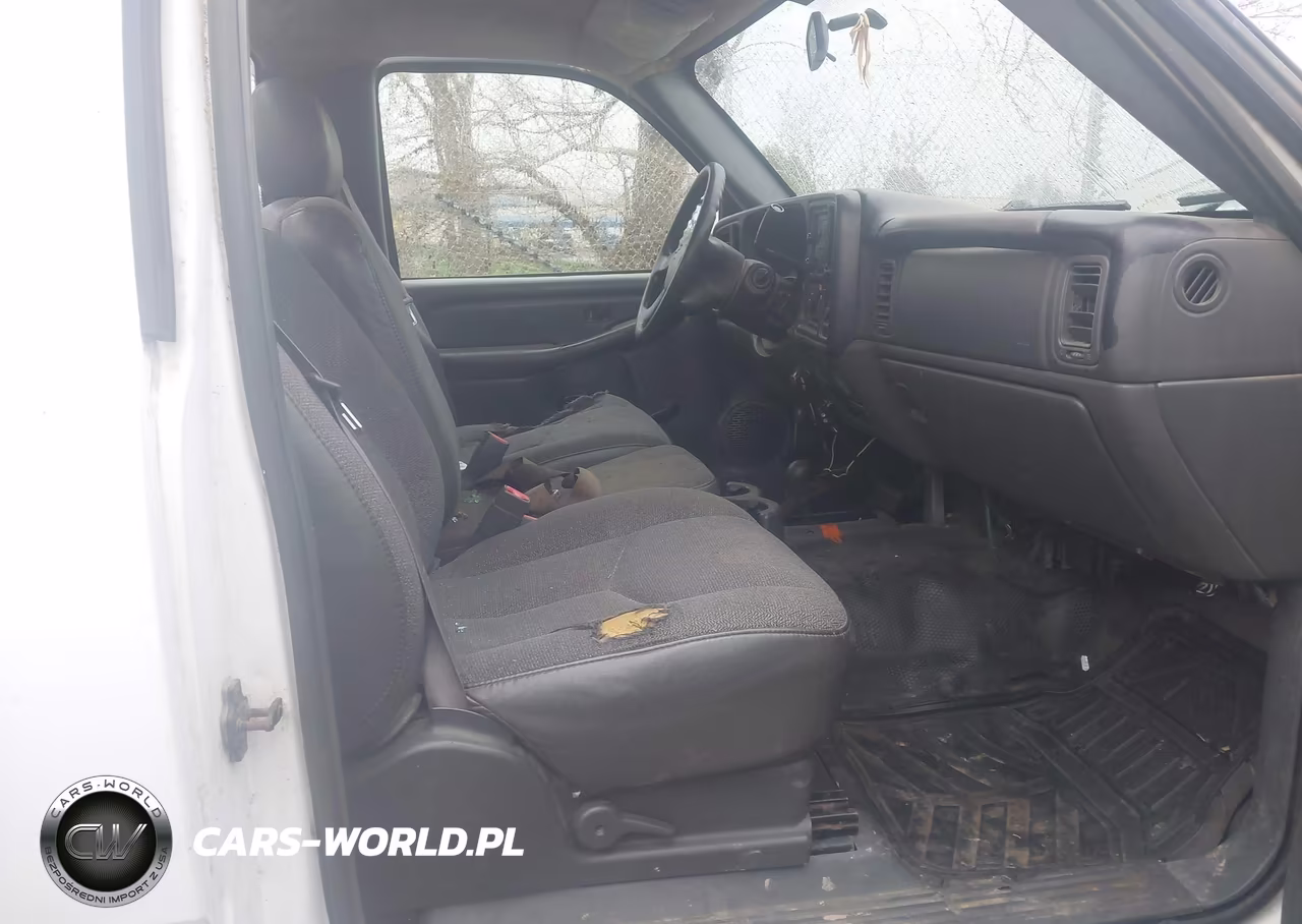 2004 Chevrolet Silverado 2500Hd Work Truck VIN:1GCHK24U94E104890 - 5
