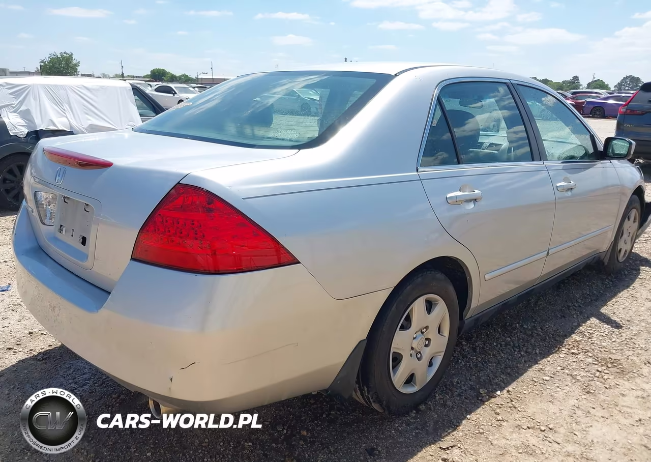 2007 Honda Accord 2.4 Lx VIN:3HGCM56417G701212 - 4