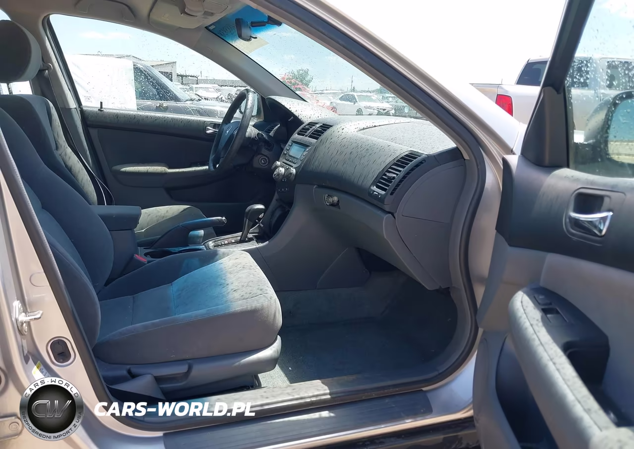 2007 Honda Accord 2.4 Lx VIN:3HGCM56417G701212 - 5