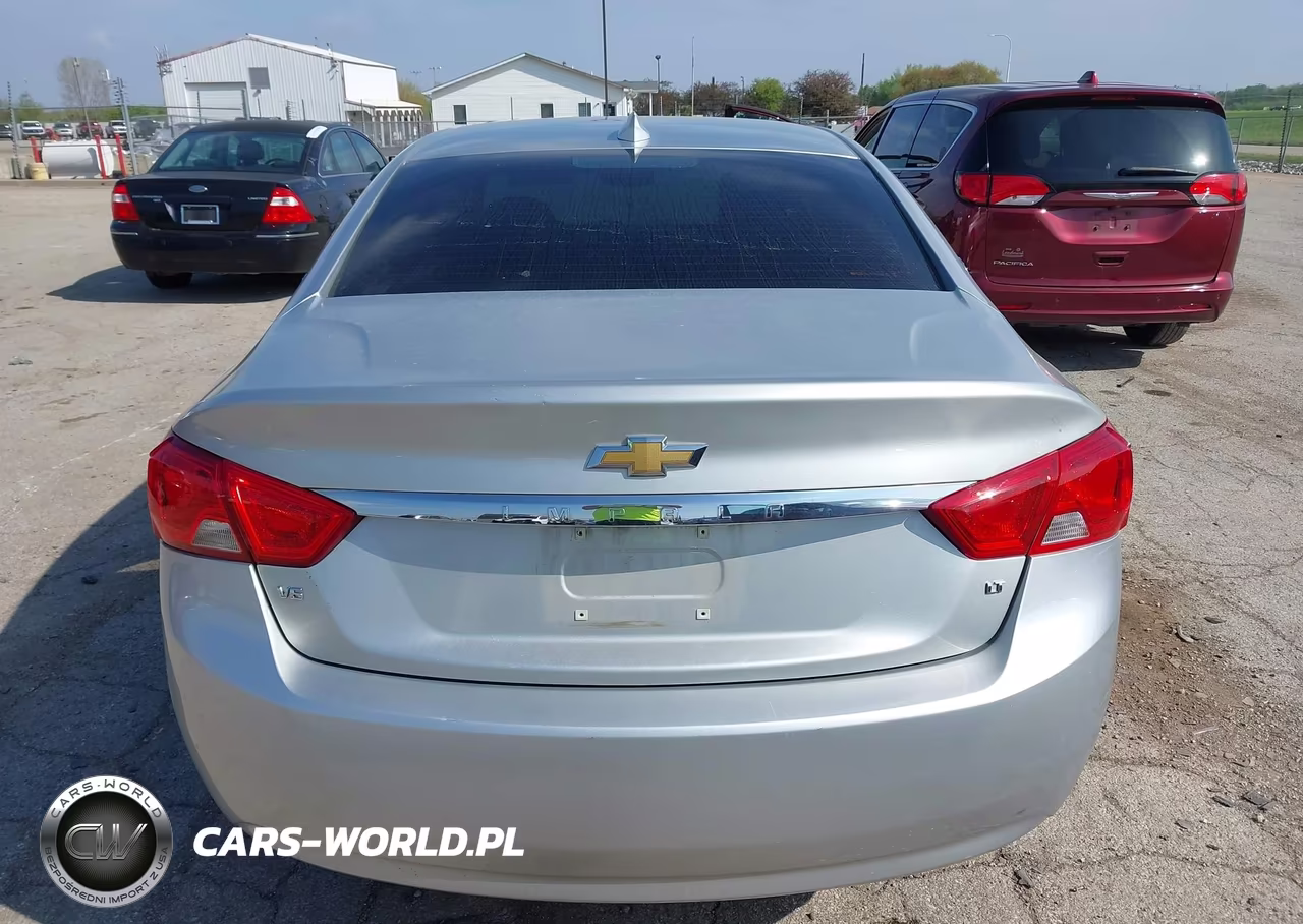 2018 Chevrolet Impala 1Lt VIN:2G1105S3XJ9167300 - 17