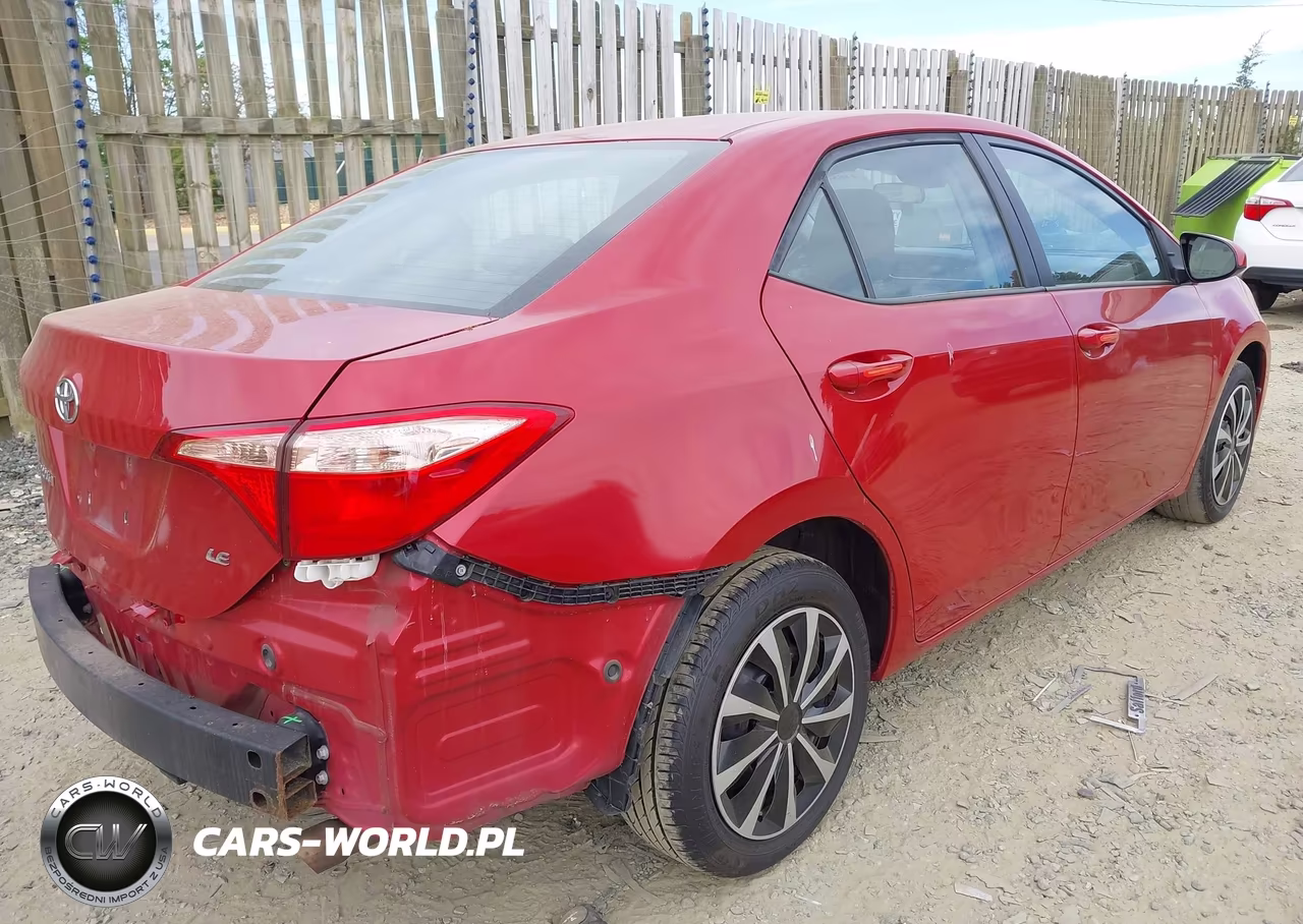 2019 Toyota Corolla Le VIN:2T1BURHE6KC234265 - 4