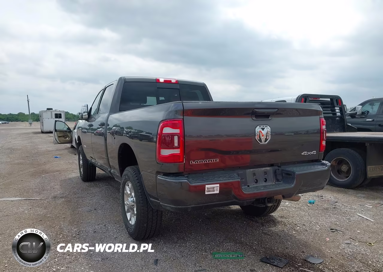 2024 Ram 2500 Laramie 4X4 6'4 Box VIN:3C6UR5FL2RG402706 - 3