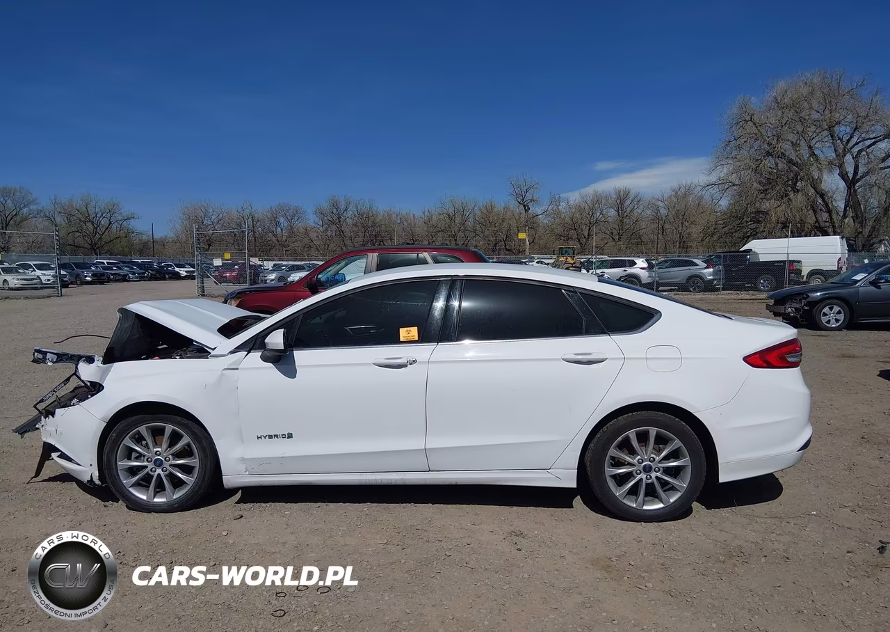 2017 Ford Fusion Hybrid S VIN:3FA6P0UU7HR147033 - 13