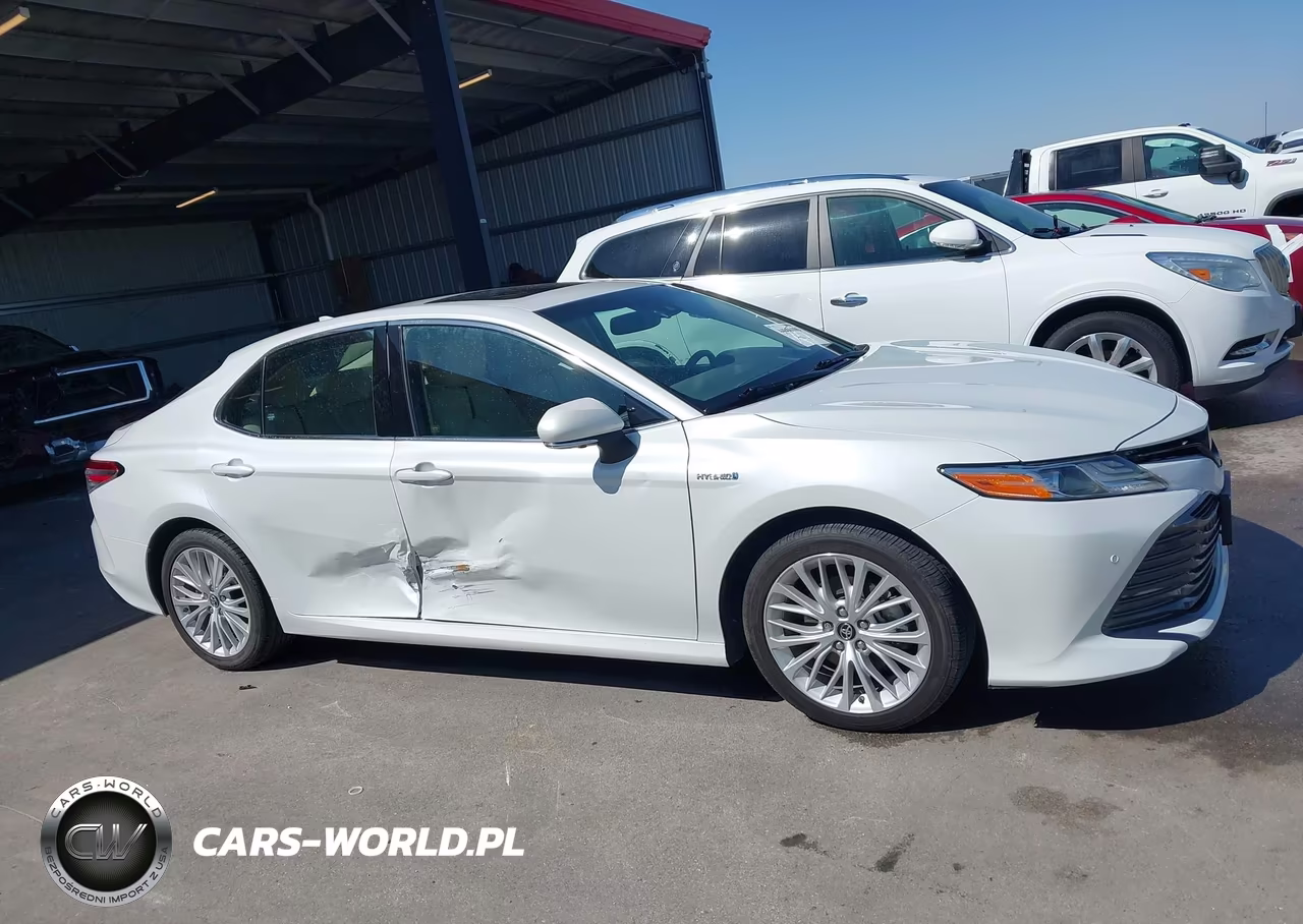 2018 Toyota Camry Hybrid Xle VIN:4T1B21HKXJU006716 - 13