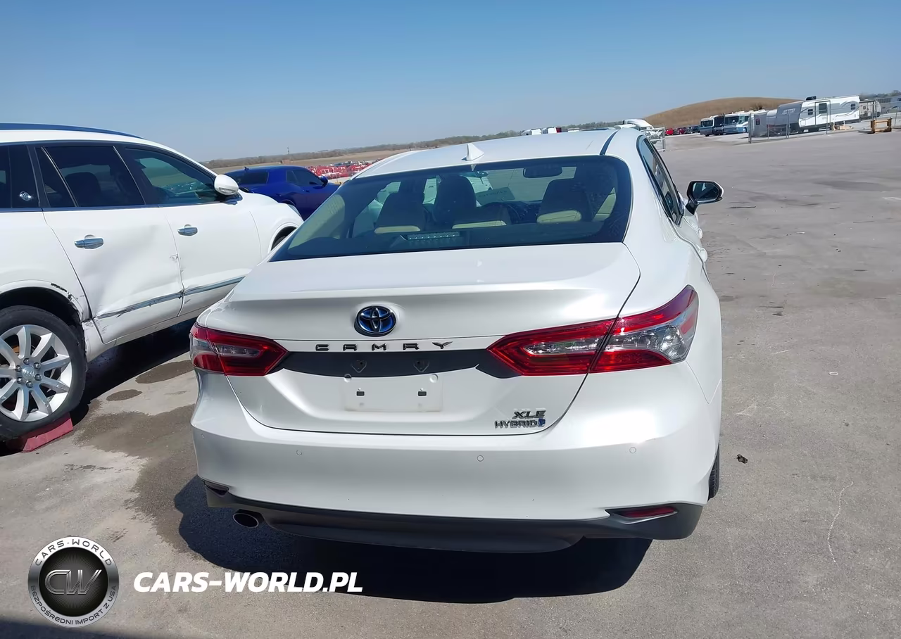 2018 Toyota Camry Hybrid Xle VIN:4T1B21HKXJU006716 - 16