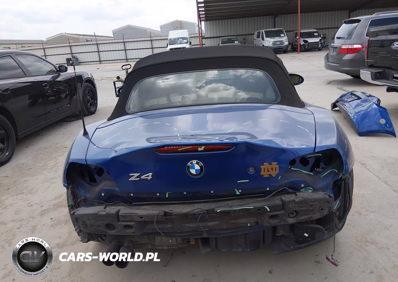 2006 BMW Z4 3.0Si VIN:4USBU53576LX00813 - 16