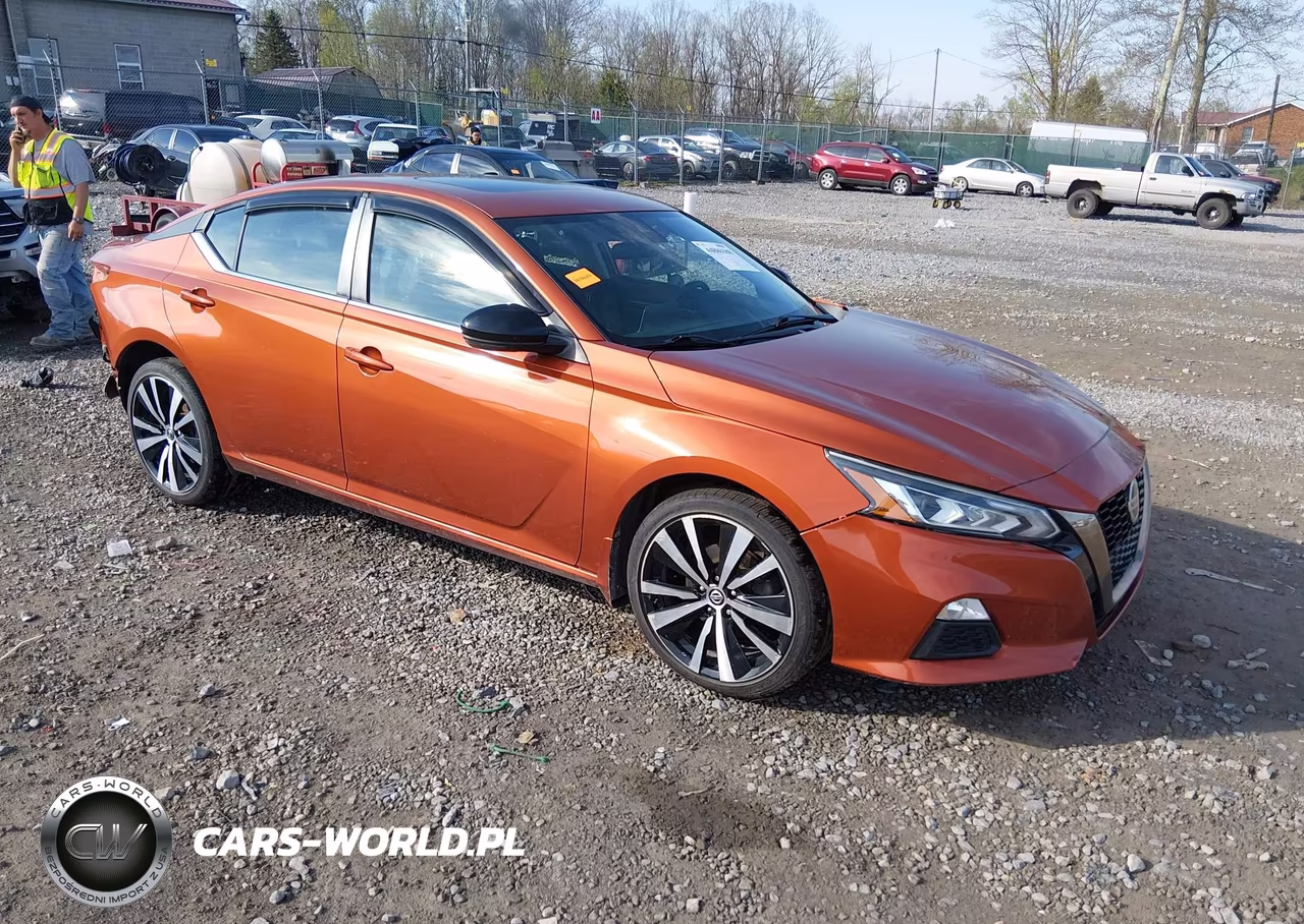 2020 Nissan Altima Sr Intelligent Awd – zdjęcie 1 z 17