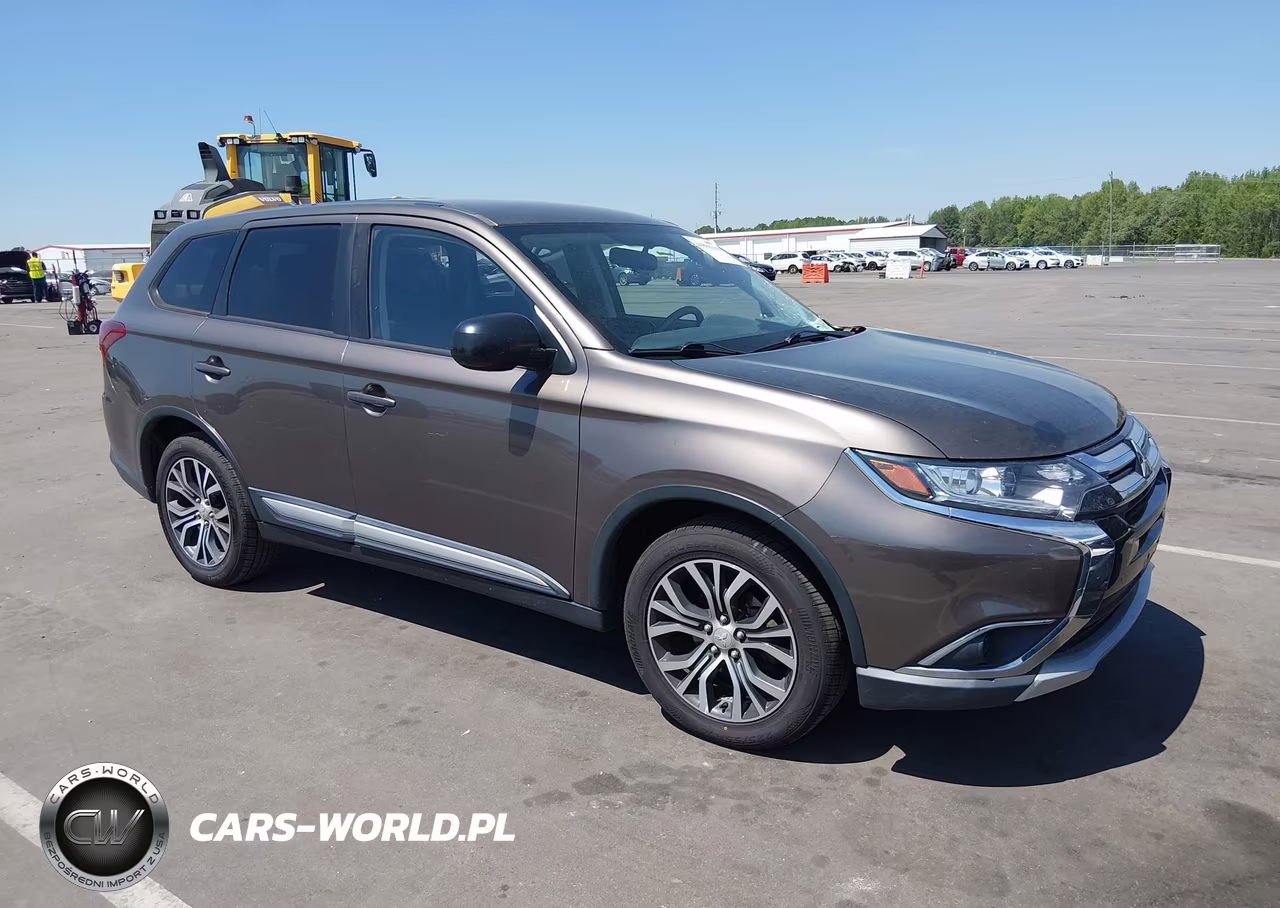 2018 Mitsubishi Outlander Es