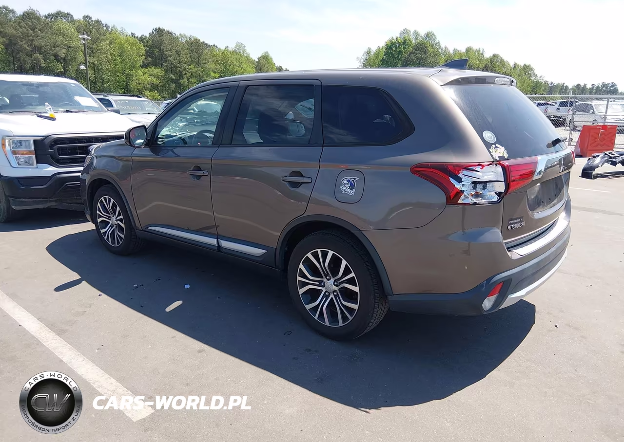 2018 Mitsubishi Outlander Es VIN:JA4AD2A37JZ048552 - 3
