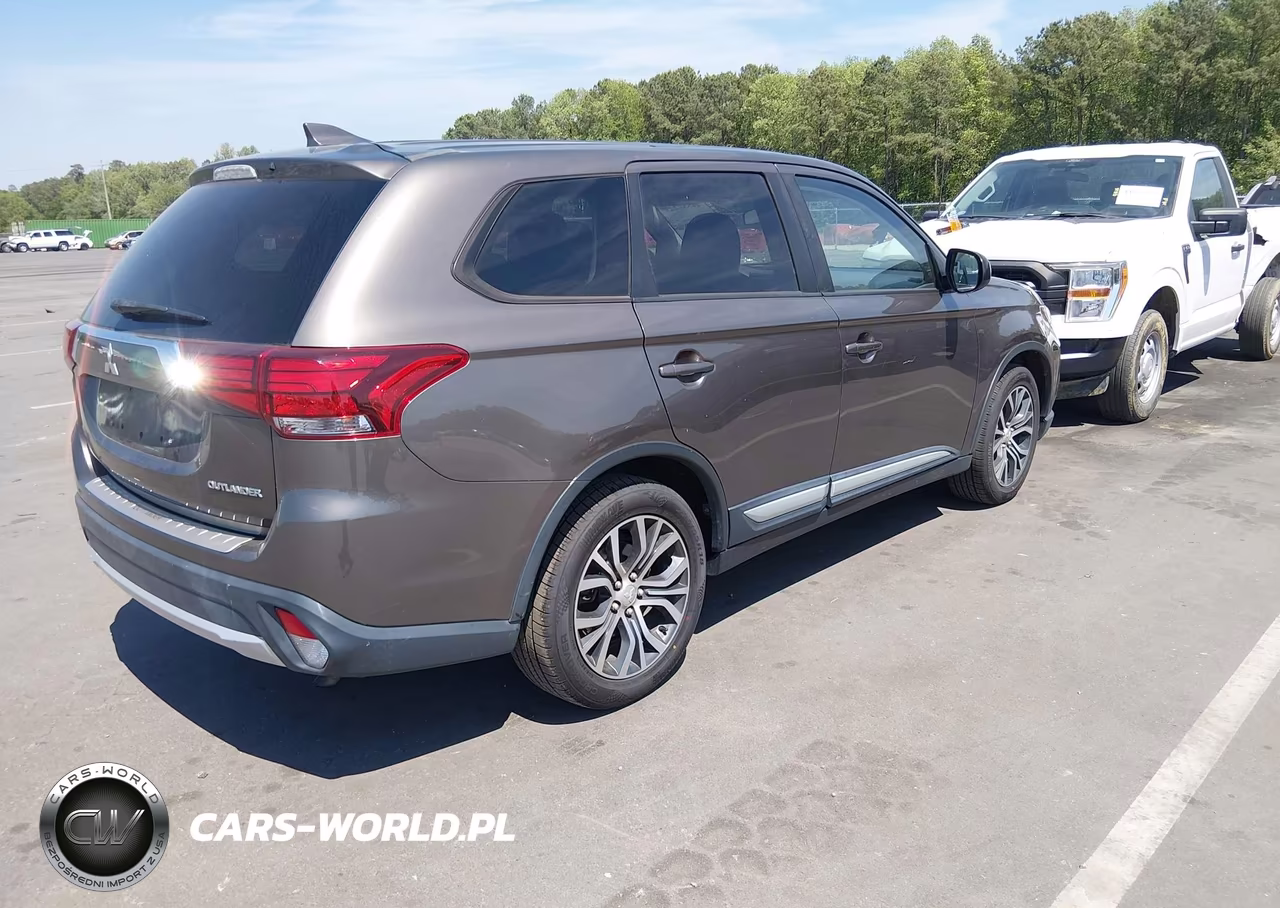 2018 Mitsubishi Outlander Es VIN:JA4AD2A37JZ048552 - 4