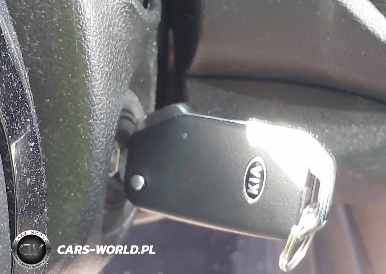 2020 Kia Forte Lxs VIN:3KPF24AD6LE194879 - 11
