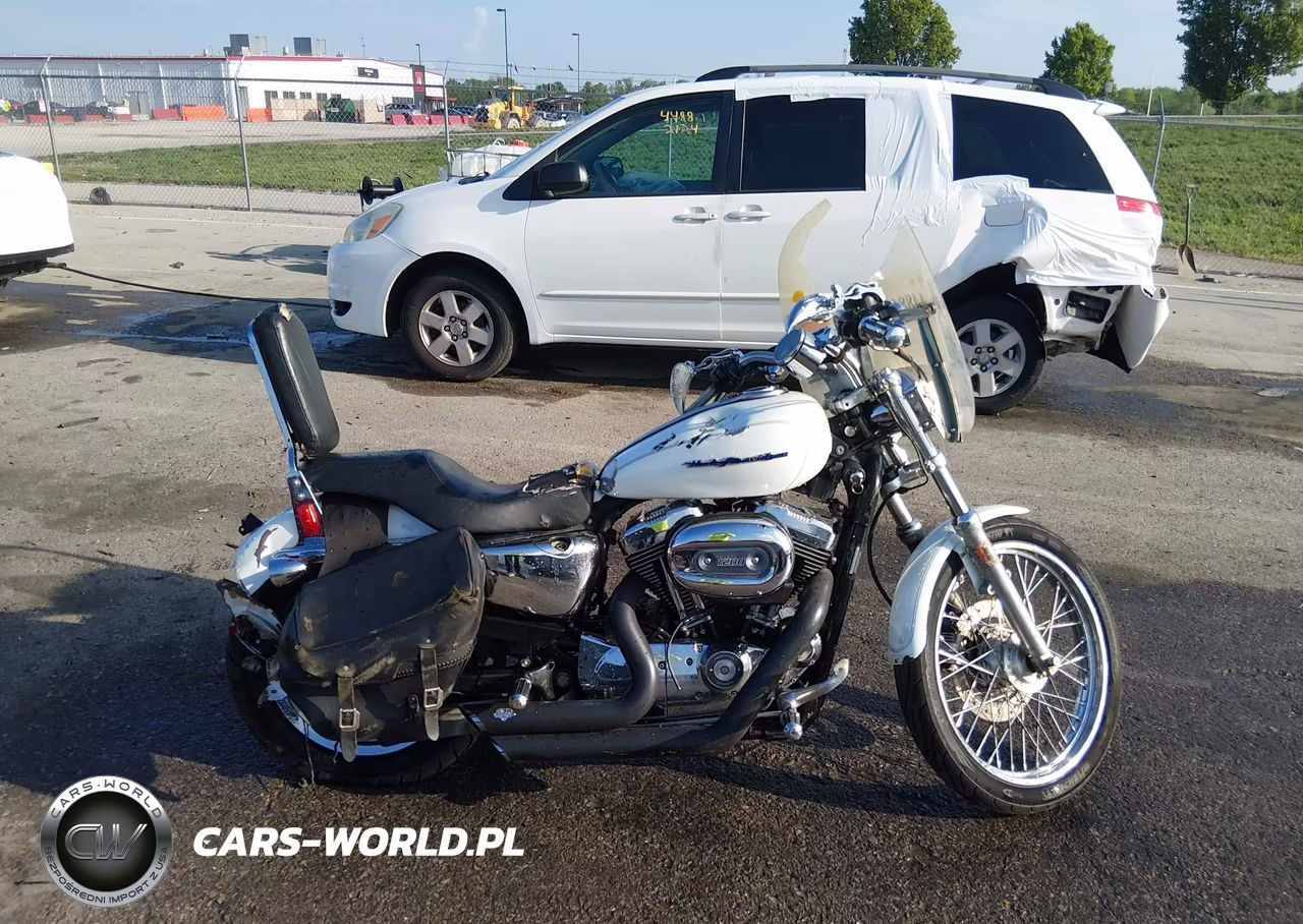 2005 Harley-Davidson Xl1200 C VIN:1HD1CGP135K433955 - 12