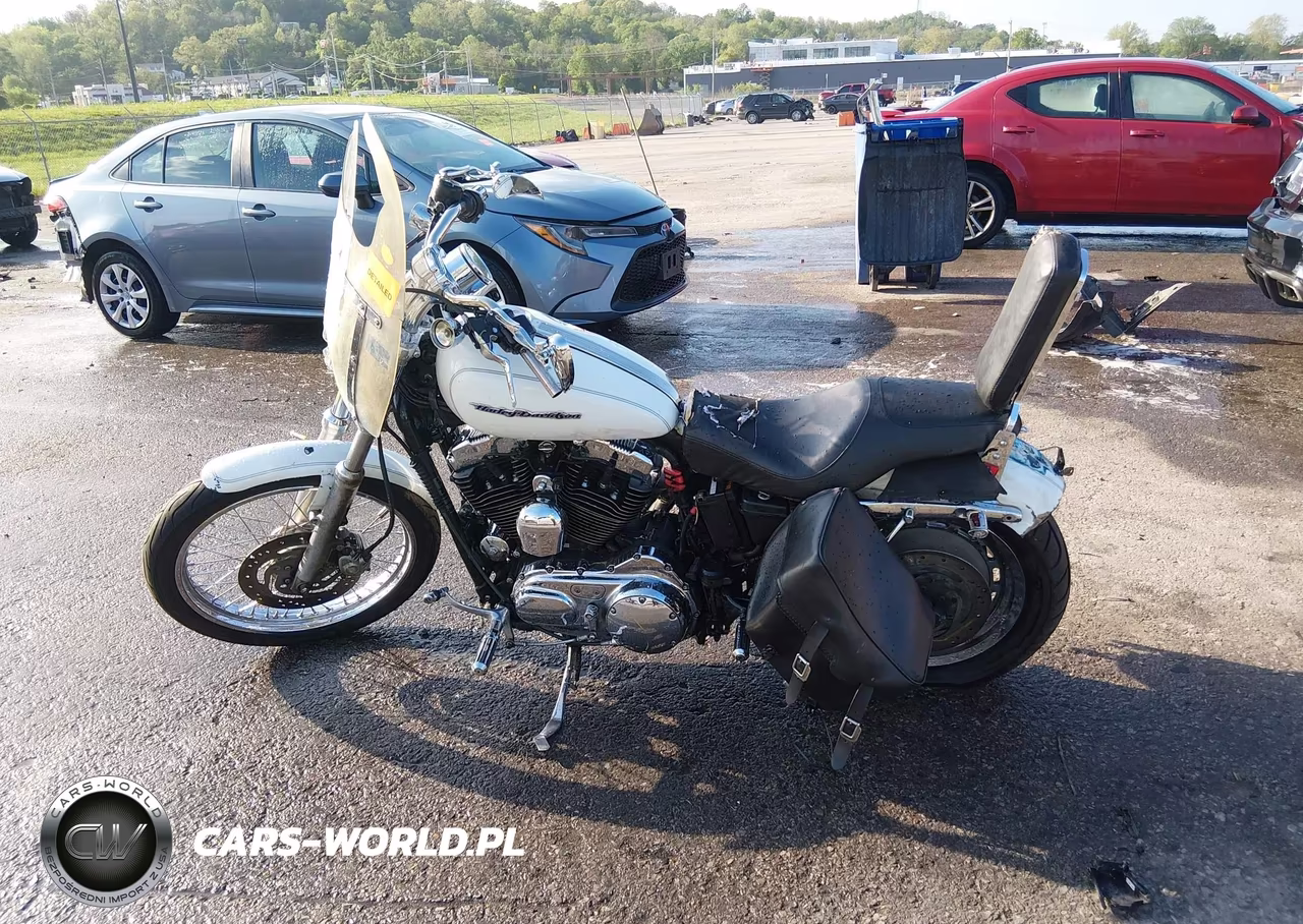 2005 Harley-Davidson Xl1200 C VIN:1HD1CGP135K433955 - 13