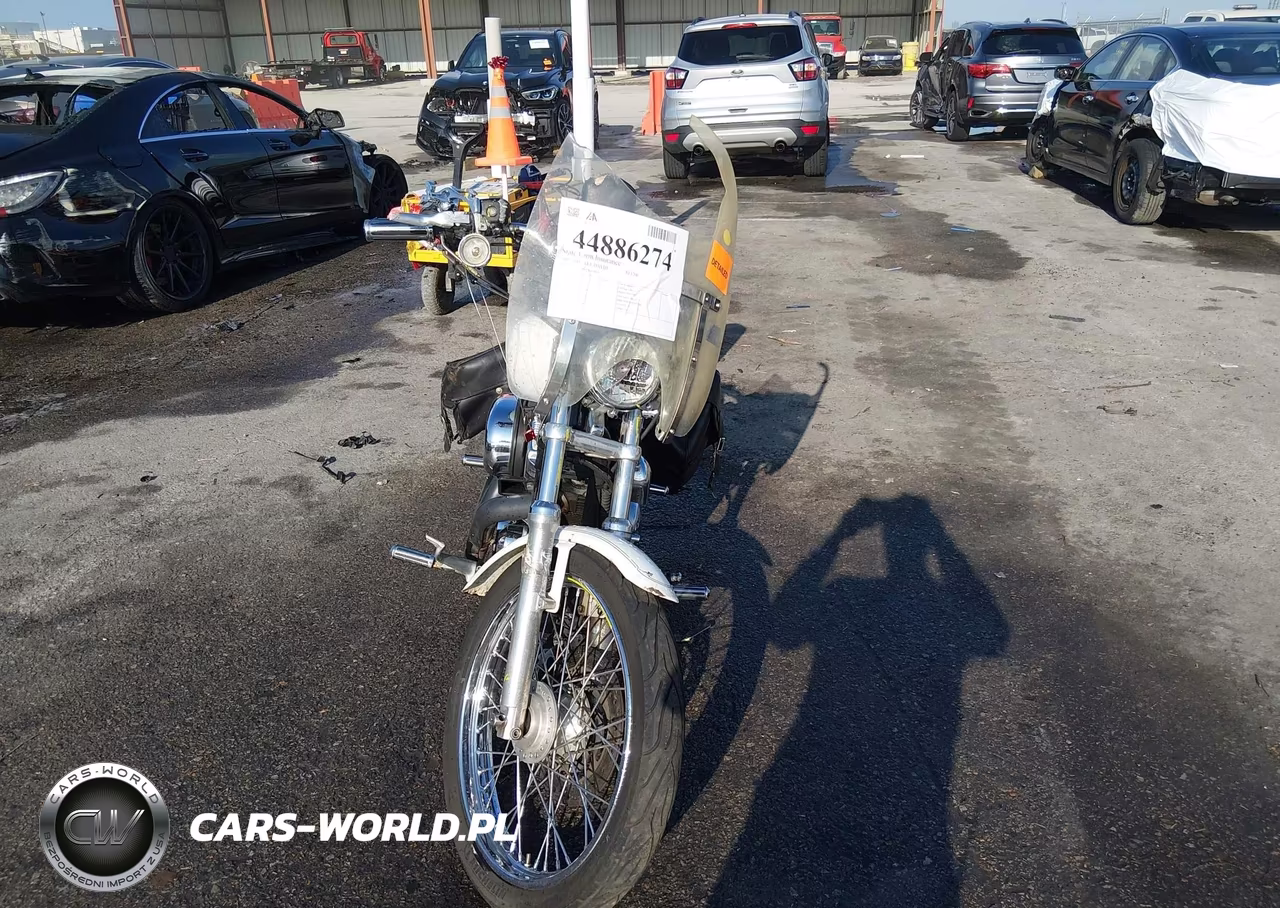 2005 Harley-Davidson Xl1200 C VIN:1HD1CGP135K433955 - 17