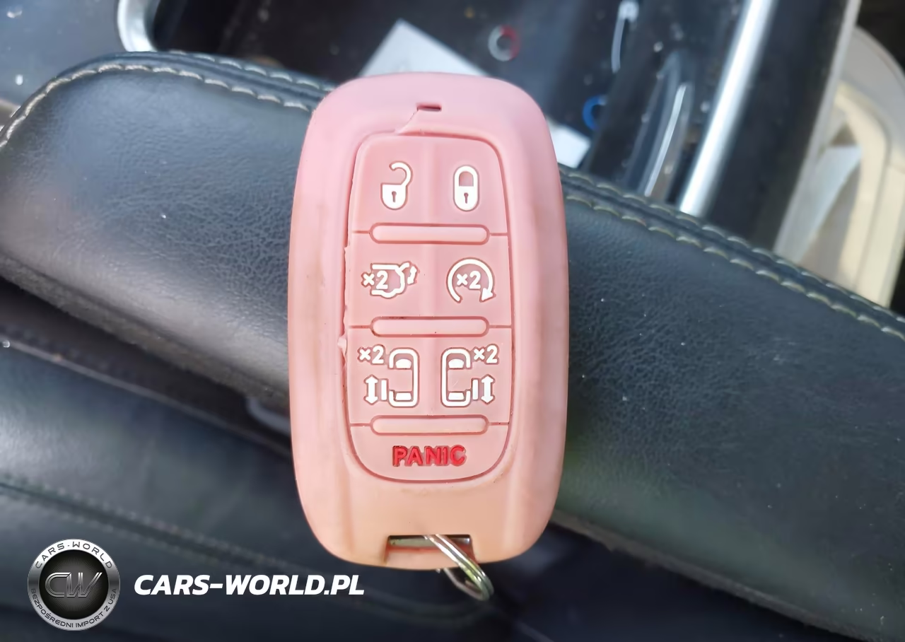2022 Chrysler Pacifica Touring L VIN:2C4RC1BG8NR150417 - 11