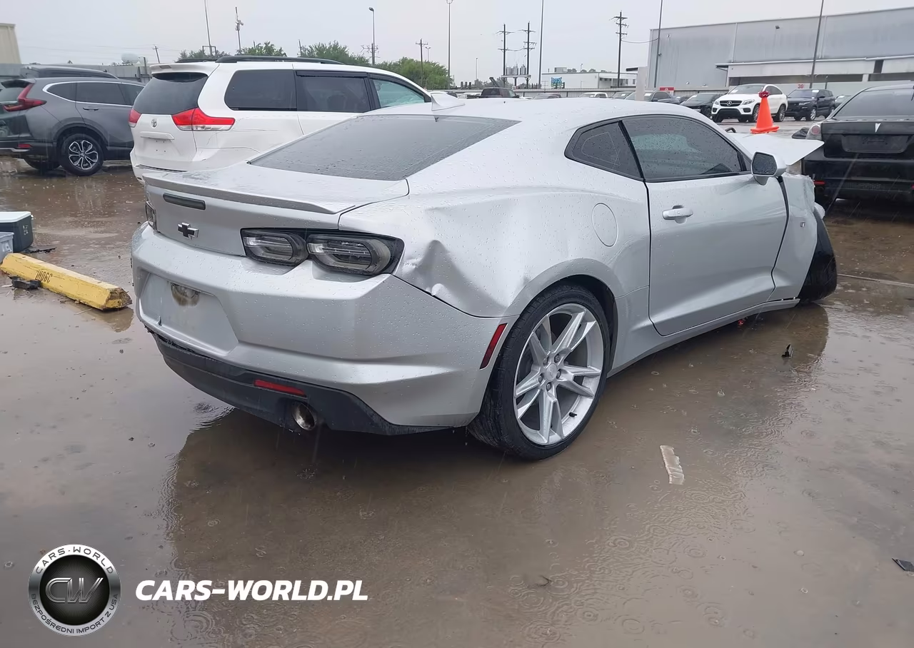2019 Chevrolet Camaro 1Lt VIN:1G1FB1RS5K0117888 - 4