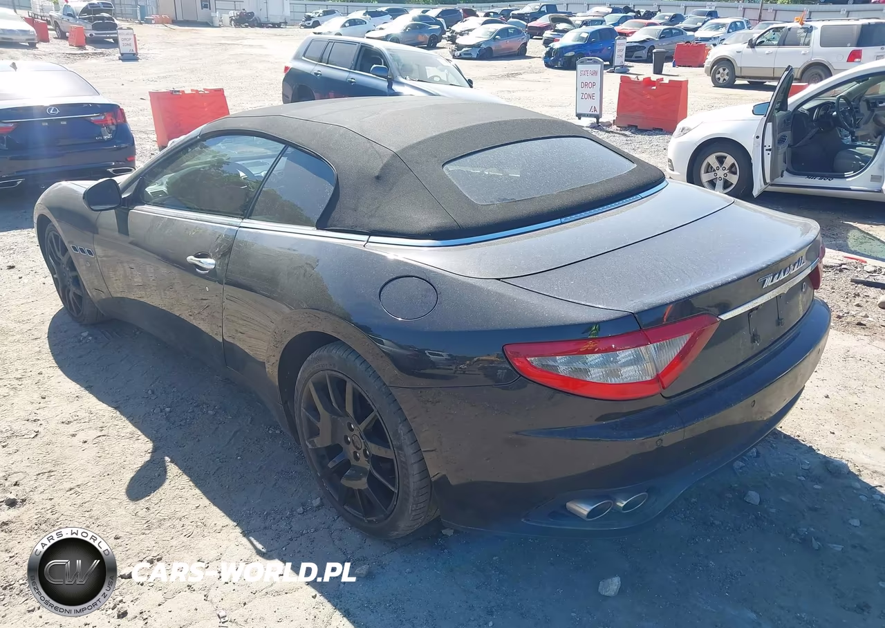 2010 Maserati Granturismo VIN:ZAM45KMA1A0053210 - 3