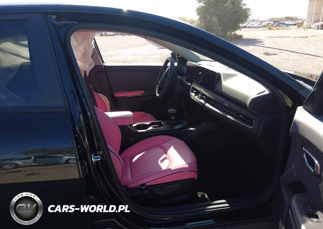 2025 Kia K4 Lx VIN:3KPFT4DE4SE237602 - 5