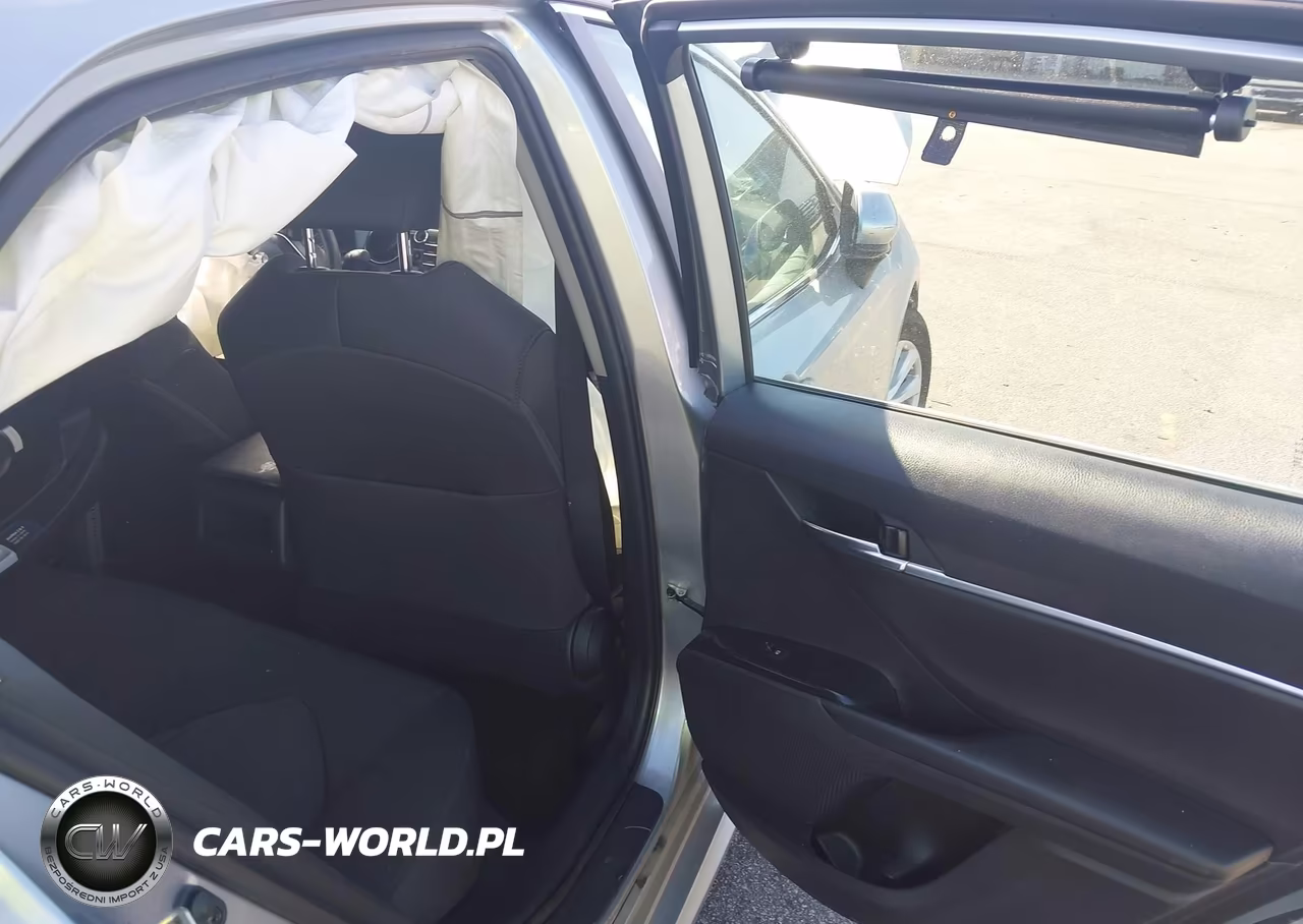 2020 Toyota Camry Le VIN:4T1C11AK5LU911417 - 8