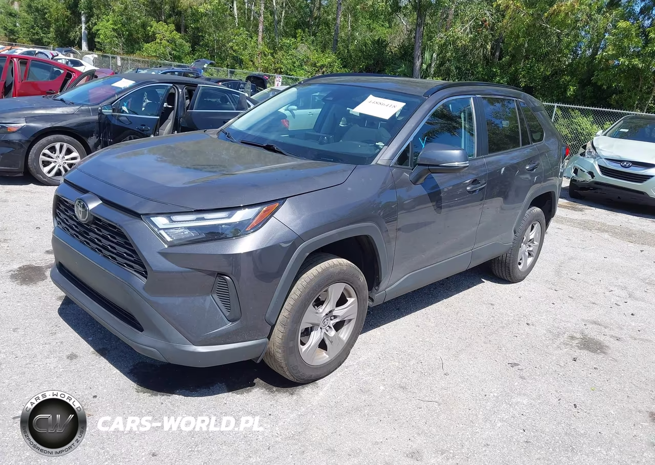 2022 Toyota Rav4 Xle VIN:2T3W1RFV8NW203123 - 2