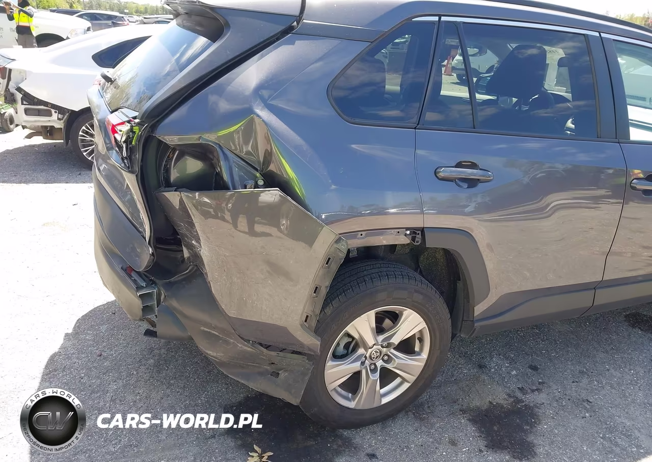 2022 Toyota Rav4 Xle VIN:2T3W1RFV8NW203123 - 6