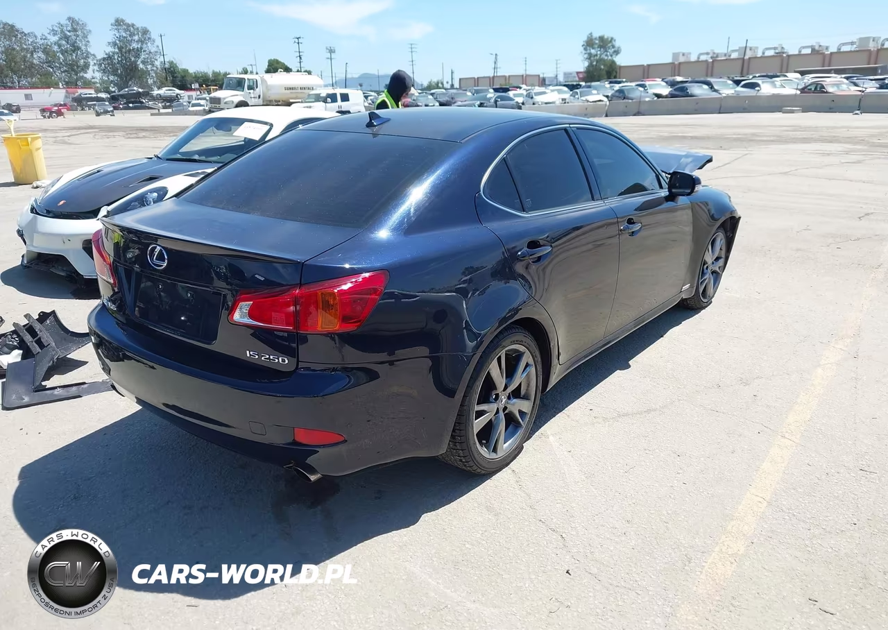 2010 Lexus Is 250 VIN:JTHBF5C25A5118646 - 4