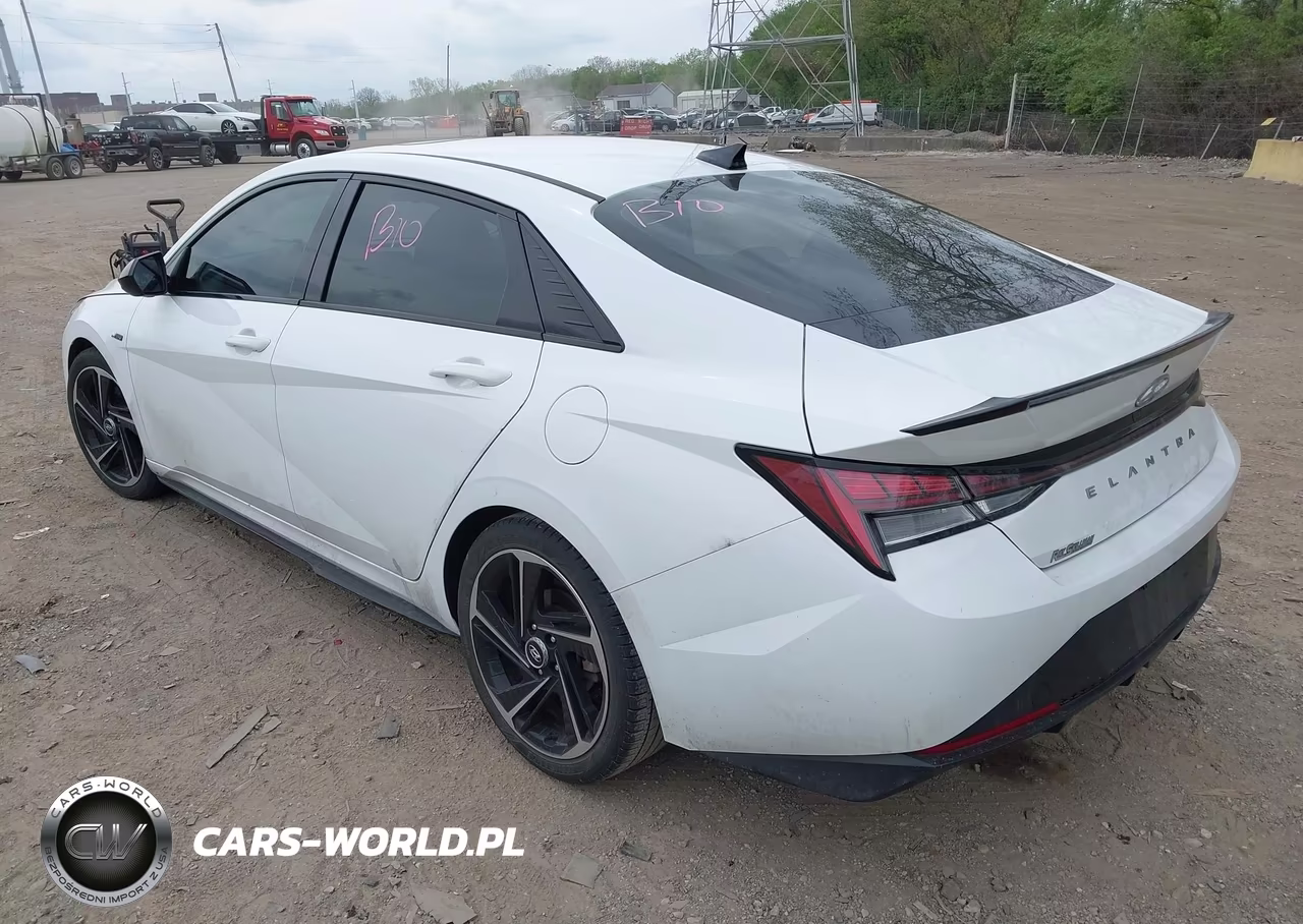 2021 Hyundai Elantra N Line VIN:KMHLR4AF9MU156013 - 3