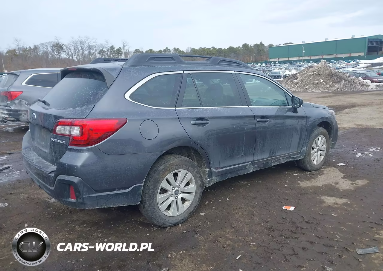 2019 Subaru Outback 2.5I VIN:4S4BSABCXK3305891 - 4